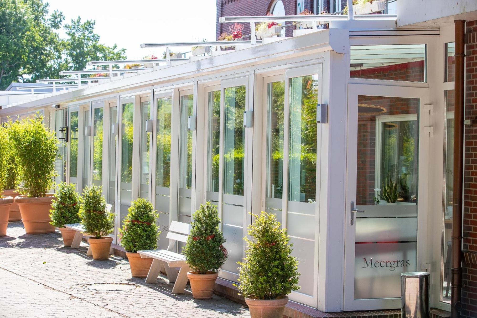 Hotel Im Schuetzenhof, Jever Exteriör bild