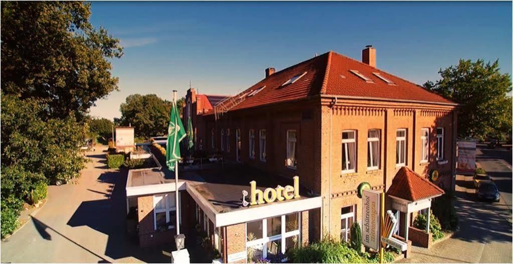 Hotel Im Schuetzenhof, Jever Exteriör bild